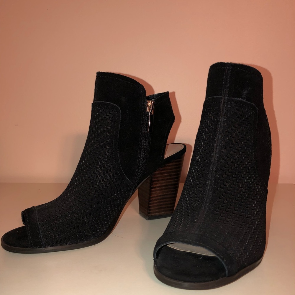 ESSEX LANE Bootie
